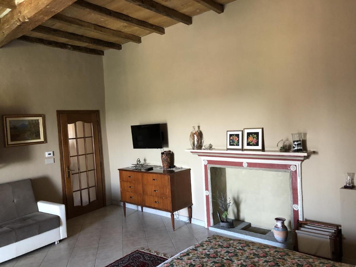 Отель La Casa Di Pietro Cerrione Экстерьер фото